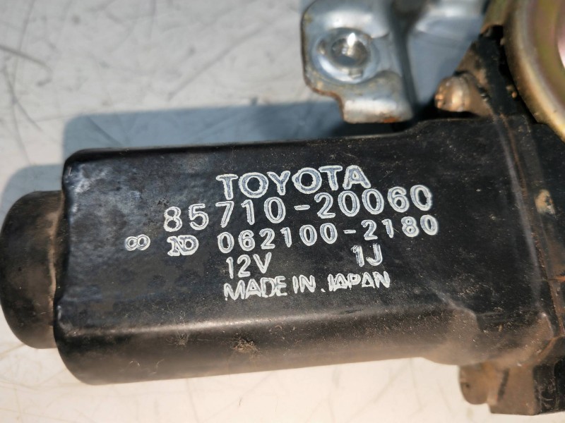 Recambio de elevalunas delantero derecho para toyota supra (a8) referencia OEM IAM 8571020060 0621002180 3P