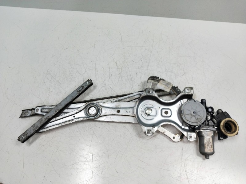 Recambio de elevalunas delantero derecho para toyota verso active referencia OEM IAM 857100F030B 915655102 5P