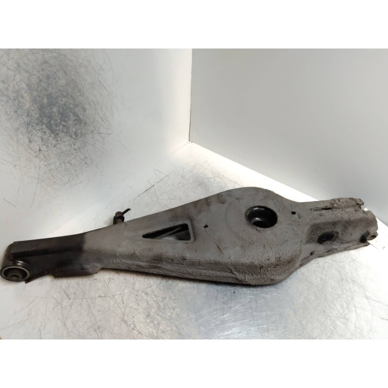 Recambio de brazo suspension inferior trasero derecho para lancia lybra berlina 2.4 jtd cat referencia OEM IAM   