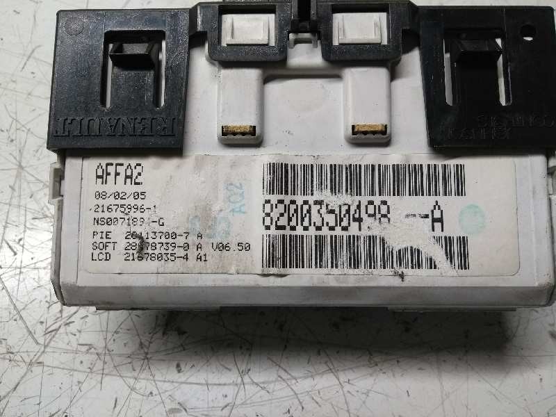 Recambio de pantalla multifuncion para renault megane ii berlina 5p confort authentique referencia OEM IAM 8200350498A 216759961