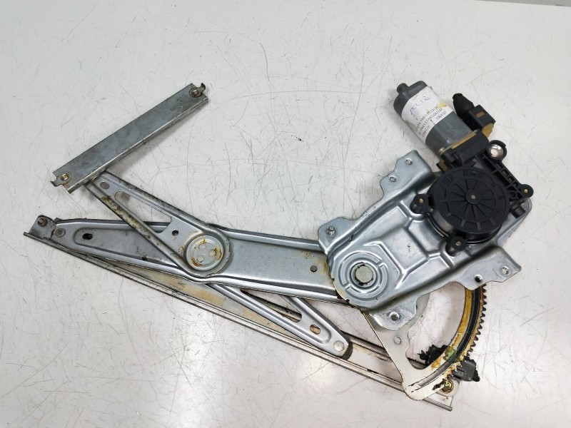 Recambio de elevalunas delantero izquierdo para toyota yaris (ncp1/nlp1/scp1) 1.3 expo referencia OEM IAM   3P