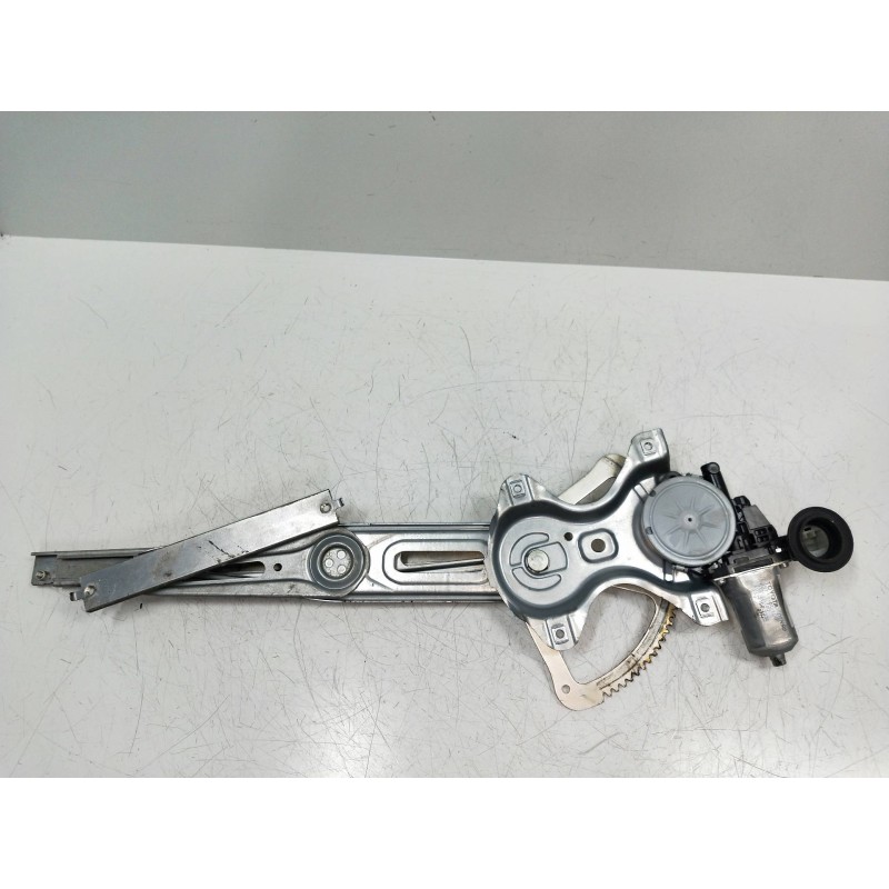 Recambio de elevalunas delantero derecho para toyota yaris (ksp9/scp9/nlp9) 1.4 turbodiesel cat referencia OEM IAM 857100D100 97