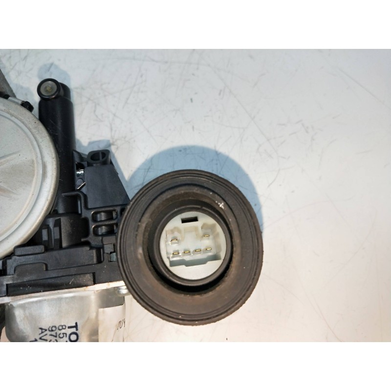 Recambio de elevalunas delantero derecho para toyota yaris (ksp9/scp9/nlp9) 1.4 turbodiesel cat referencia OEM IAM 857100D100 97