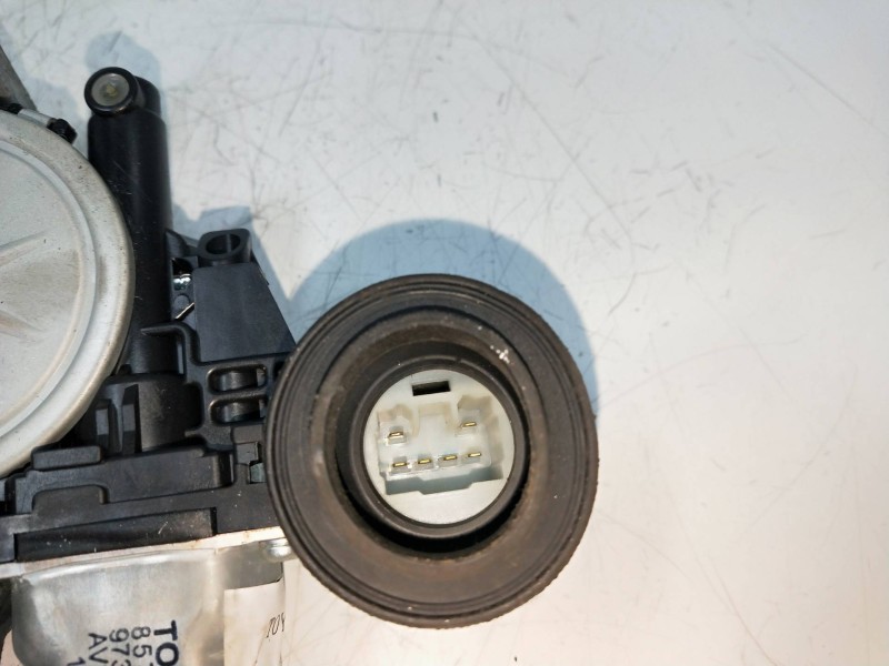 Recambio de elevalunas delantero derecho para toyota yaris (ksp9/scp9/nlp9) 1.4 turbodiesel cat referencia OEM IAM 857100D100 97