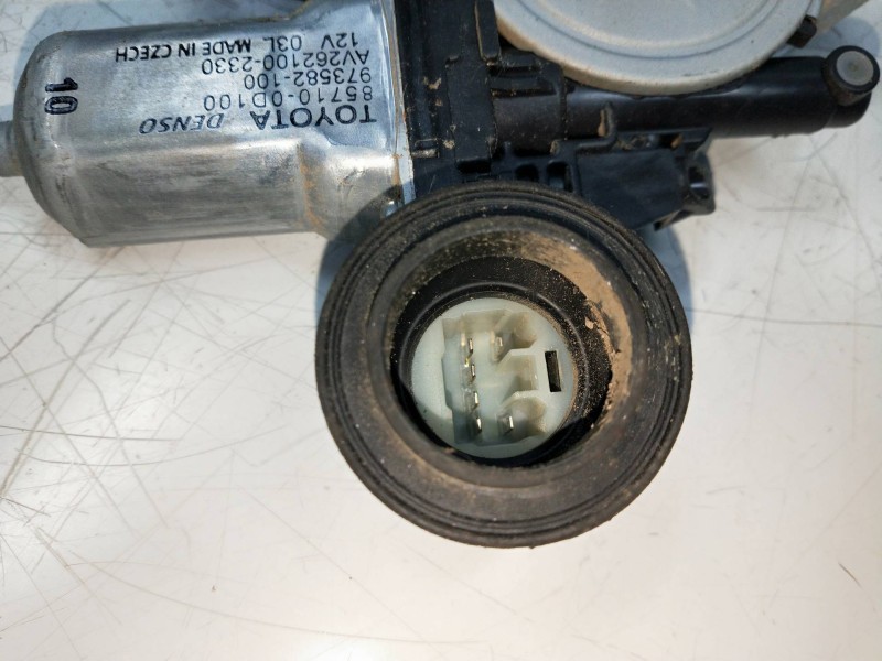 Recambio de elevalunas delantero derecho para toyota yaris (ksp9/scp9/nlp9) referencia OEM IAM 857100D100 9735822330 5P Recambio de elevalunas delantero derecho para toyota yaris (ksp9/scp9/nlp9) referencia OEM IAM 857100D100 9735822330 5P