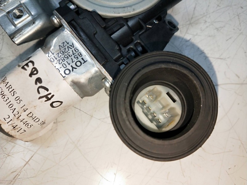 Recambio de elevalunas delantero derecho para toyota yaris 1.4 turbodiesel cat referencia OEM IAM   3P