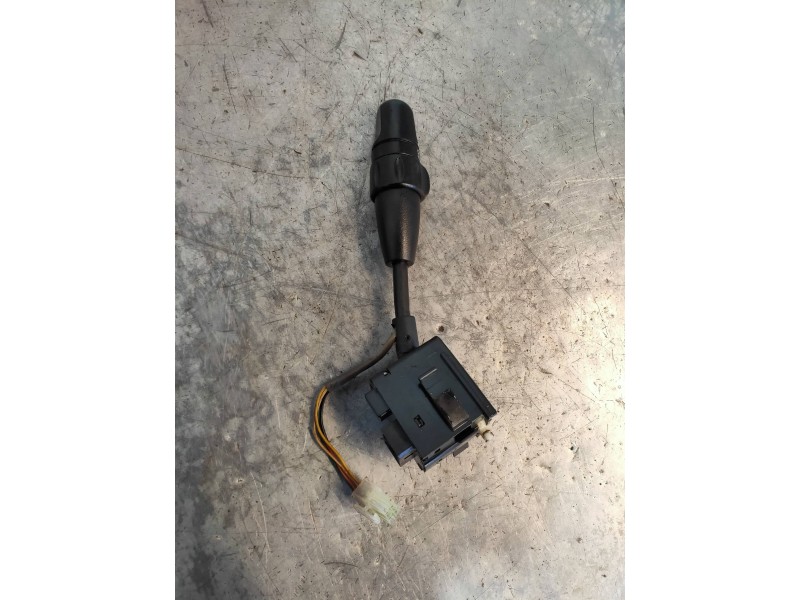 Recambio de mando luces para chevrolet matiz s referencia OEM IAM 96540684 5203201000 