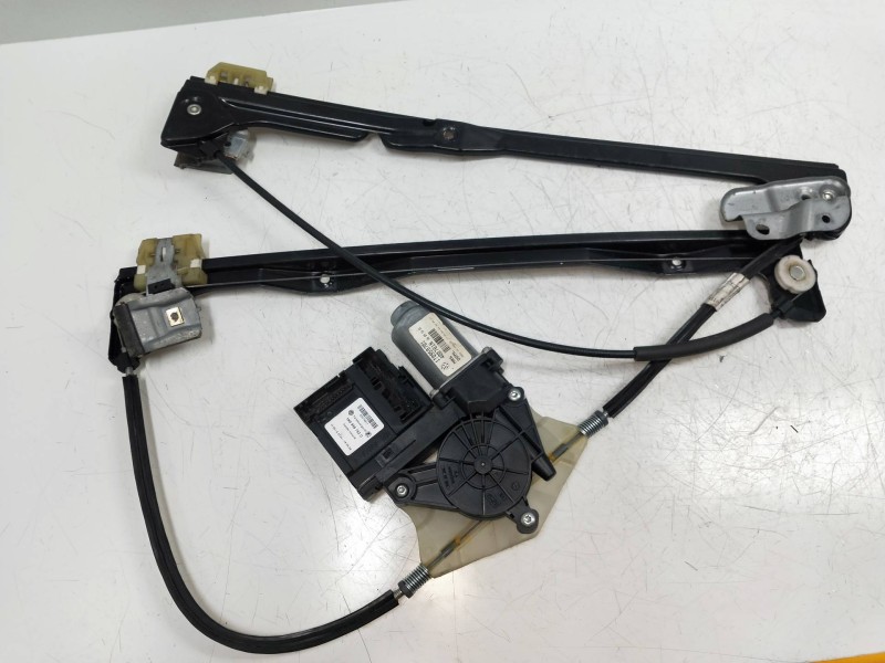 Recambio de elevalunas delantero izquierdo para volkswagen caddy ka/kb (2k) 1.9 tdi referencia OEM IAM 1T0959701 400781N 5P