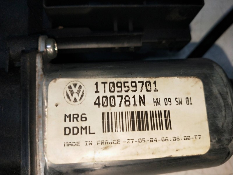 Recambio de elevalunas delantero izquierdo para volkswagen caddy ka/kb (2k) 1.9 tdi referencia OEM IAM 1T0959701 400781N 5P