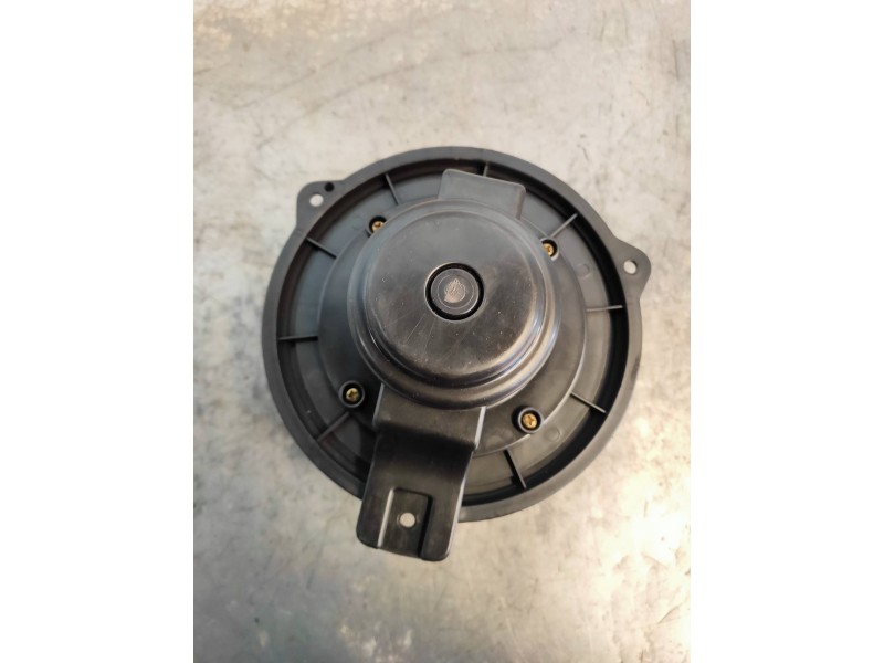 Recambio de motor calefaccion para chevrolet matiz s referencia OEM IAM 615299  
