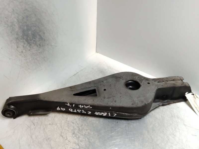 Recambio de brazo suspension inferior trasero izquierdo para lancia lybra berlina 2.4 jtd cat referencia OEM IAM   
