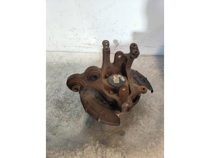 Recambio de mangueta trasera derecha para kia cee´d drive referencia OEM IAM   