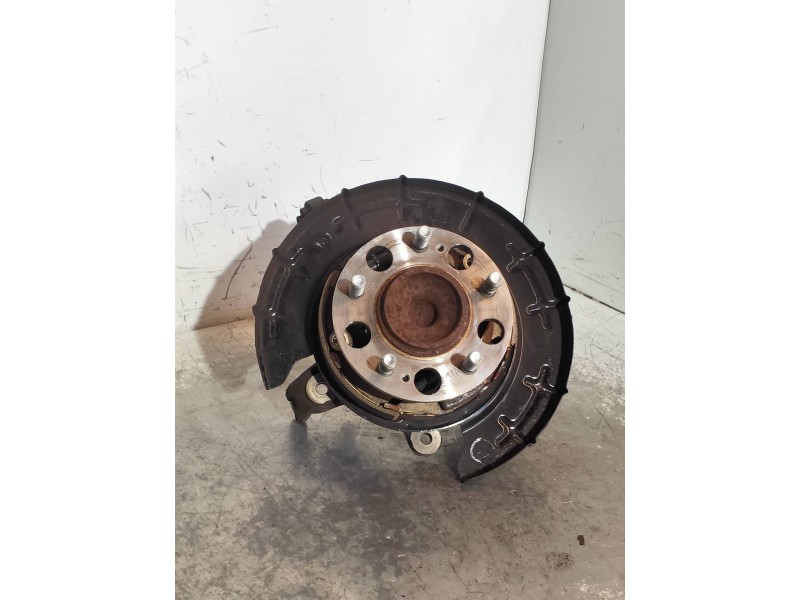 Recambio de mangueta trasera izquierda para kia cee´d drive referencia OEM IAM   