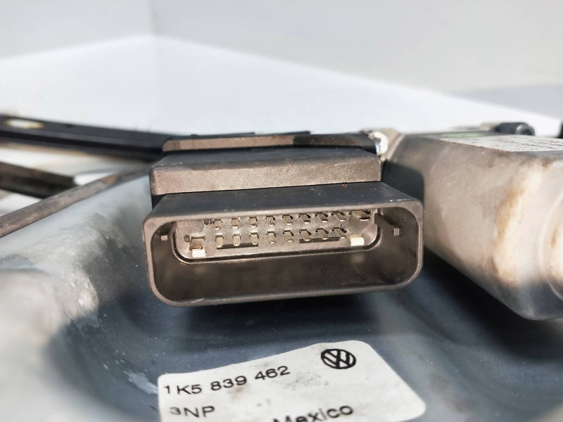 Recambio de elevalunas trasero derecho para volkswagen jetta (1k2) 1.9 tdi referencia OEM IAM 1K0959704P 1K5839402G 4P