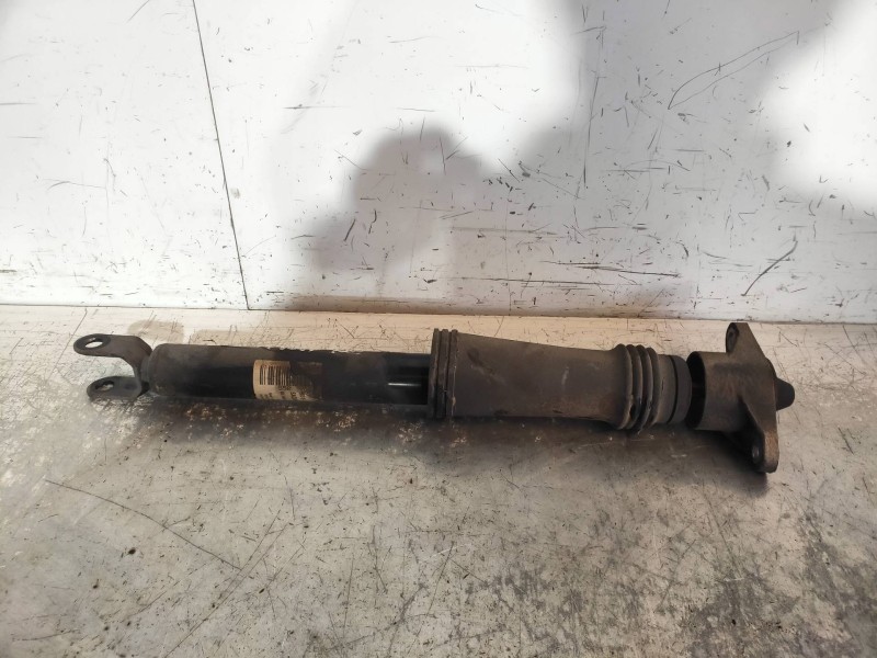 Recambio de amortiguador trasero derecho para kia cee´d drive referencia OEM IAM 801402000307 553101H500 SACHS