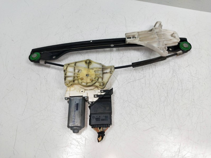 Recambio de elevalunas trasero derecho para volkswagen jetta (1k2) 1.9 tdi referencia OEM IAM 1K0959704P 1K5839402G 4P