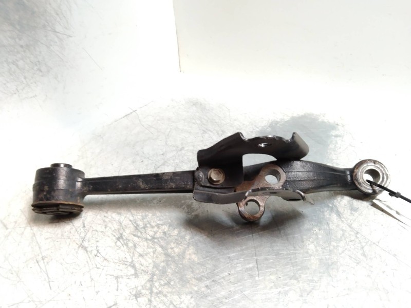 Recambio de brazo suspension inferior delantero derecho para lexus is200 (gxe10) 2.0 cat referencia OEM IAM   
