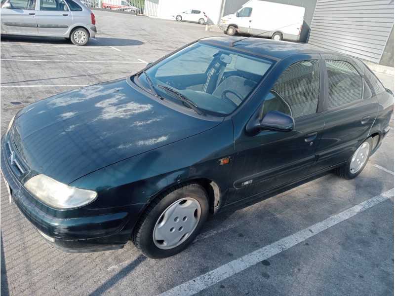 citroen xsara berlina del año 2000