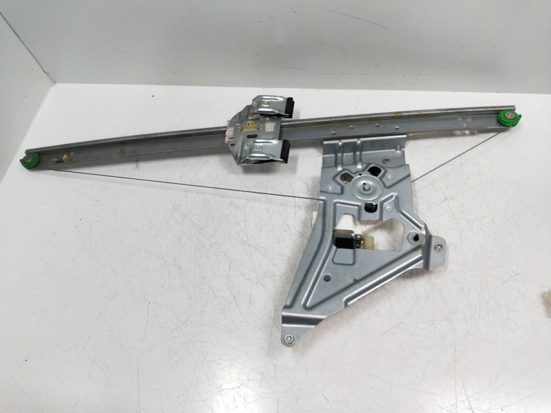 Recambio de elevalunas delantero derecho para volkswagen crafter caja cerrada referencia OEM IAM 995184103  5P