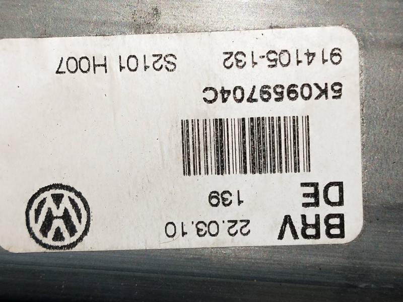 Recambio de elevalunas trasero derecho para volkswagen golf vi (5k1) referencia OEM IAM 5K0959704C  5P
