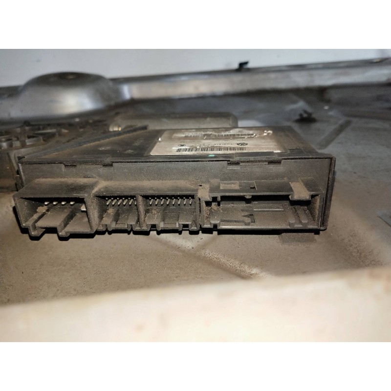 Recambio de elevalunas trasero derecho para volkswagen phaeton (3d2/3d8) 6.0 w12 48v cat (ban) referencia OEM IAM E840311001  4P