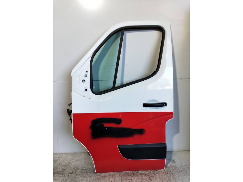 Recambio de puerta delantera izquierda para renault master kombi l1h1 3,0t referencia OEM IAM  5P 