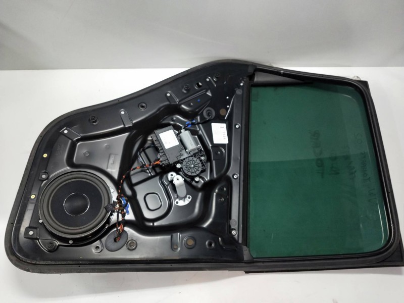 Recambio de elevalunas trasero izquierdo para volkswagen touareg (7la) 3.0 v6 tdi dpf referencia OEM IAM 3D0959795E  5P