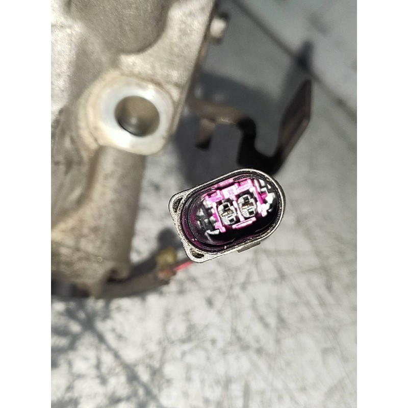 Recambio de compresor aire acondicionado para seat ibiza (6l1) 1.9 tdi referencia OEM IAM 4471706178 6Q0820803D 6SEU12C DENSO