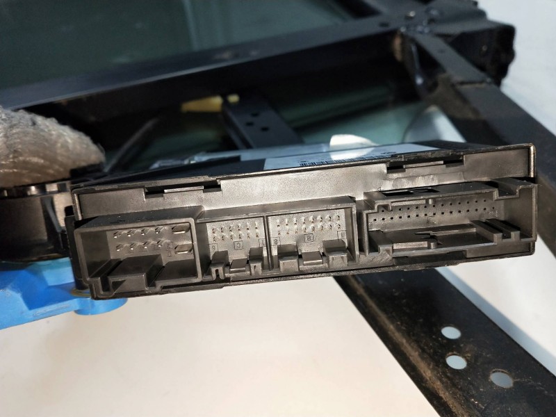 Recambio de elevalunas trasero derecho para volkswagen touareg (7la) tdi v10 referencia OEM IAM 3D0959794C  5P