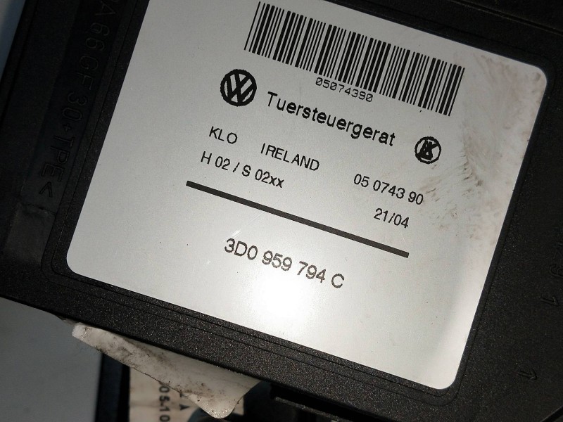 Recambio de elevalunas trasero derecho para volkswagen touareg (7la) tdi v10 referencia OEM IAM 3D0959794C  5P