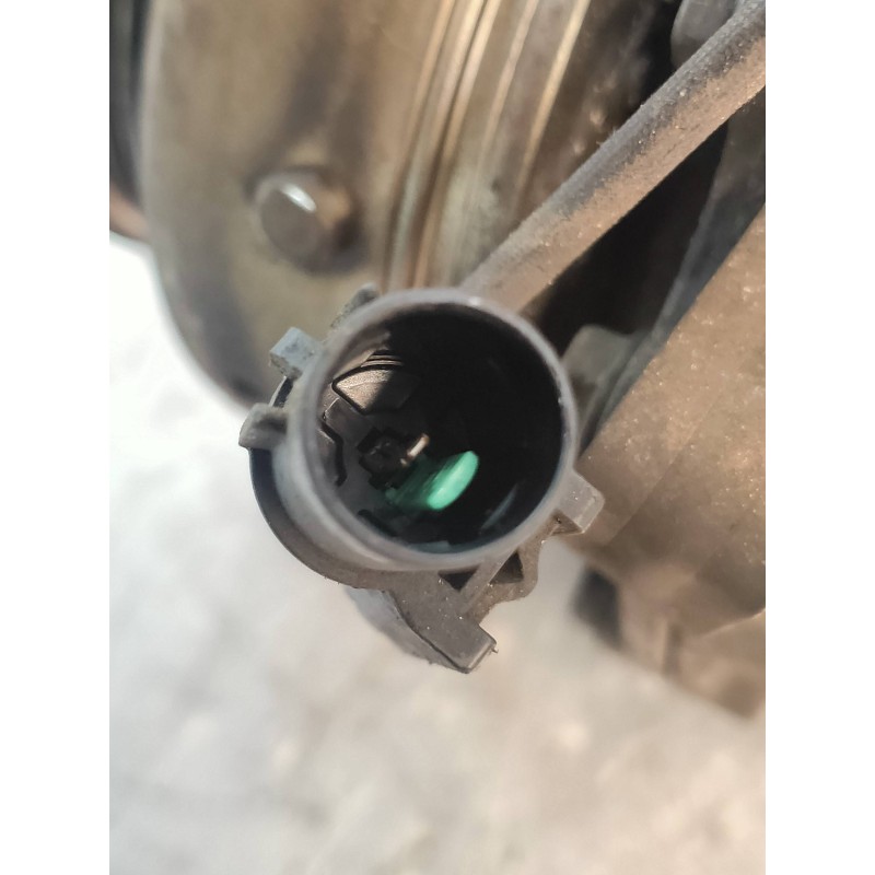 Recambio de compresor aire acondicionado para mitsubishi galant berlina (ea0) 2400 gls referencia OEM IAM MSC90C MR315567 AKC200