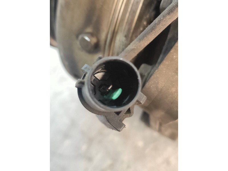 Recambio de compresor aire acondicionado para mitsubishi galant berlina (ea0) 2400 gls referencia OEM IAM MSC90C MR315567 AKC200