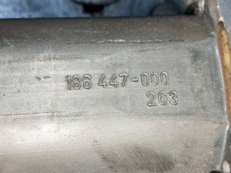 Recambio de elevalunas delantero izquierdo para volvo serie 850 2.5 20v cat referencia OEM IAM 186447000  4P