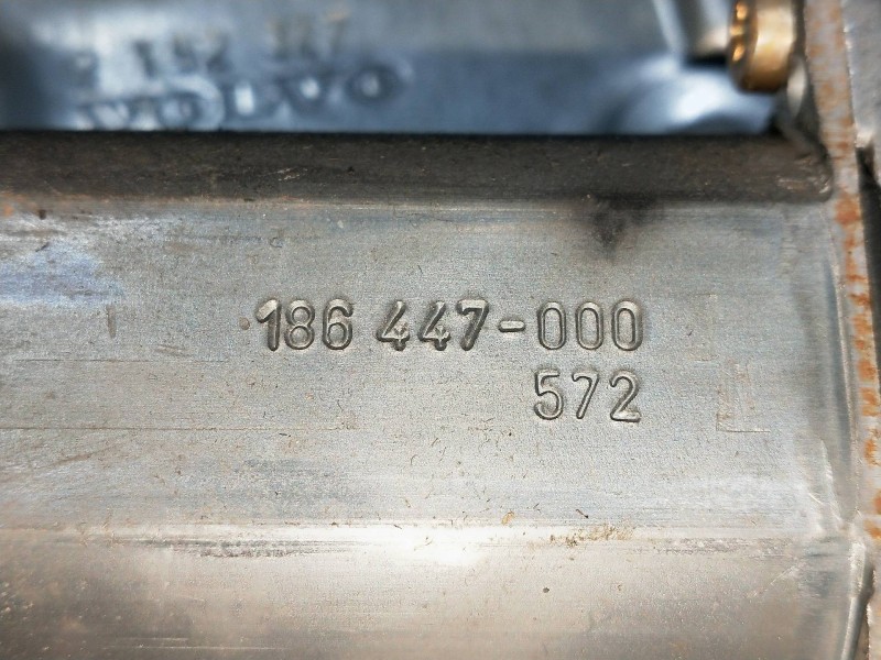 Recambio de elevalunas trasero izquierdo para volvo serie 850 2.5 turbodiesel referencia OEM IAM 186447000  4P