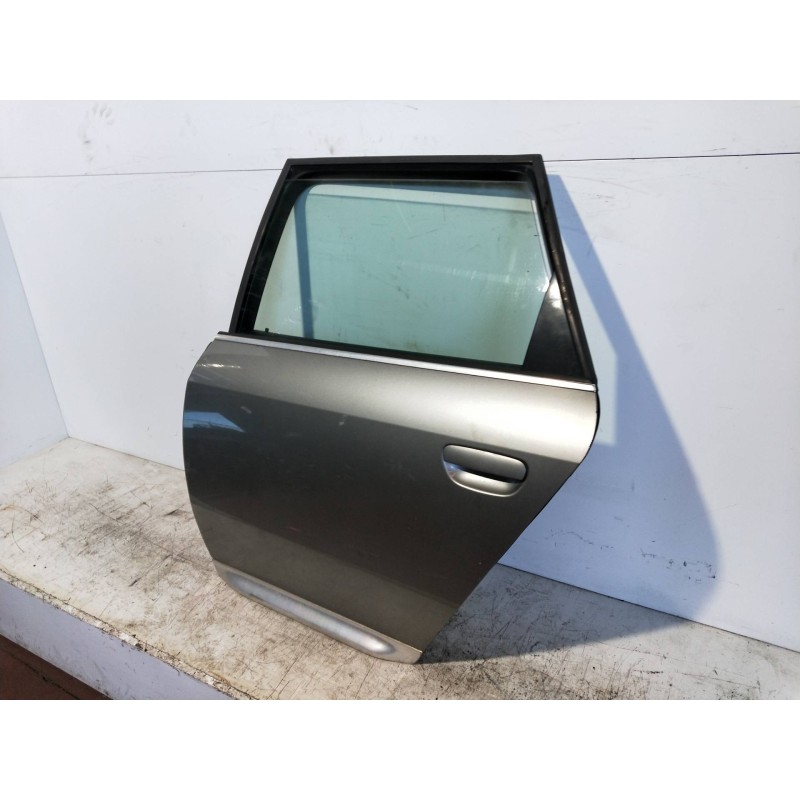 Recambio de puerta trasera izquierda para audi allroad quattro (4b5) 2.5 tdi (132kw) referencia OEM IAM  5P 