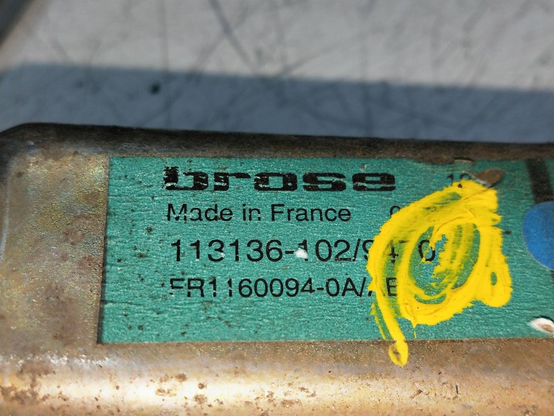 Recambio de elevalunas delantero derecho para volvo s40 berlina 1.9 diesel cat referencia OEM IAM 113136102  4P