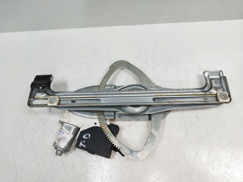 Recambio de elevalunas trasero derecho para volvo s40 berlina referencia OEM IAM 30739184AC  4P