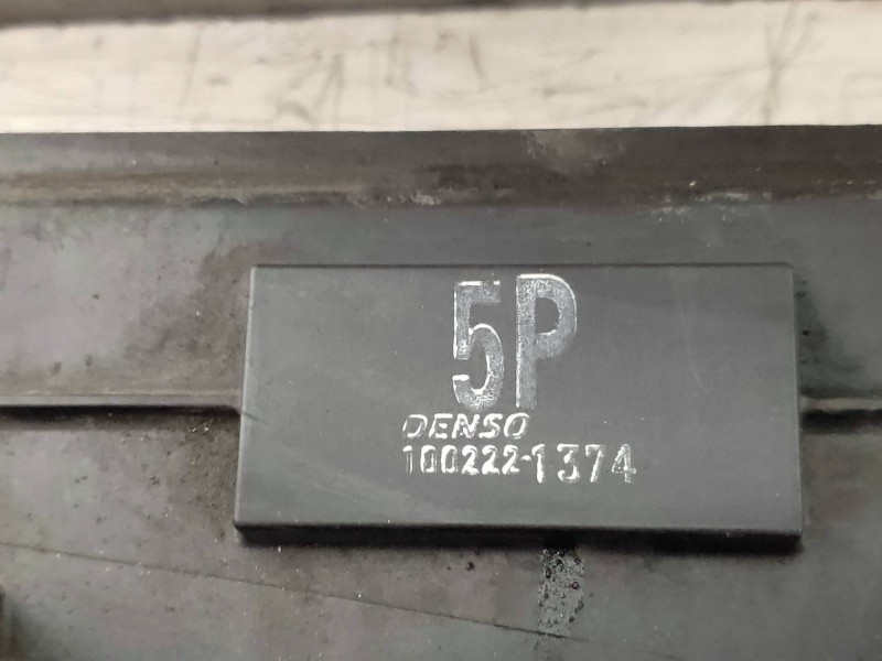 Recambio de electroventilador para toyota prius (nhw30) plug-in hybrid advance referencia OEM IAM 1002221374  DENSO