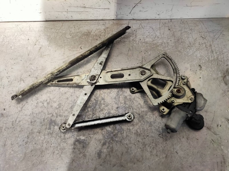 Recambio de elevalunas trasero izquierdo para toyota prius (nhw30) plug-in hybrid advance referencia OEM IAM   5P