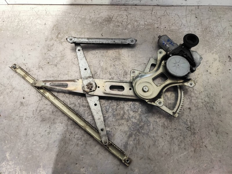 Recambio de elevalunas trasero izquierdo para toyota prius (nhw30) plug-in hybrid advance referencia OEM IAM   5P