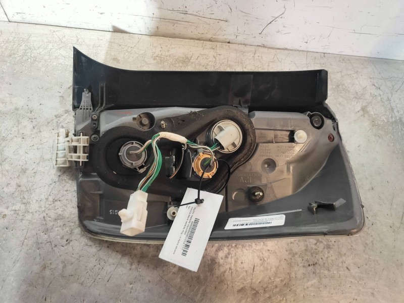 Recambio de piloto trasero izquierdo para toyota prius (nhw30) plug-in hybrid advance referencia OEM IAM   