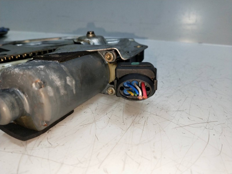 Recambio de elevalunas delantero derecho para volvo s60 berlina 2.4 (103kw) referencia OEM IAM   4P