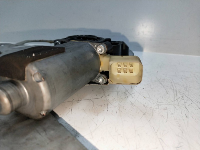 Recambio de elevalunas delantero izquierdo para volvo s60 berlina 2.4 diesel cat referencia OEM IAM   4P