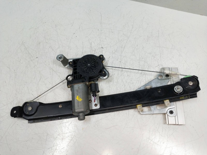 Recambio de elevalunas trasero izquierdo para volvo v70 familiar 2.5 turbodiesel referencia OEM IAM   5P