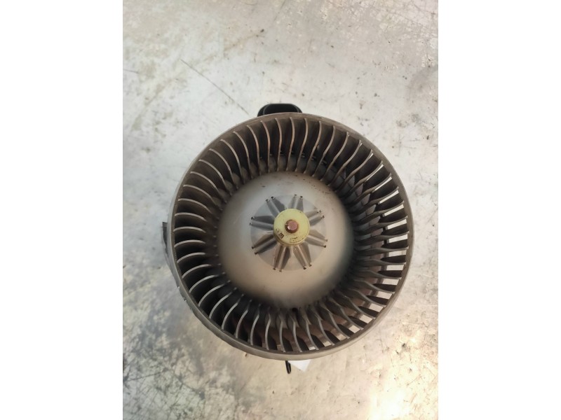 Recambio de motor calefaccion para toyota prius (nhw30) plug-in hybrid advance referencia OEM IAM 2727008083  