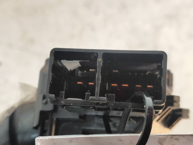 Recambio de mando limpia para toyota prius (nhw30) plug-in hybrid advance referencia OEM IAM   