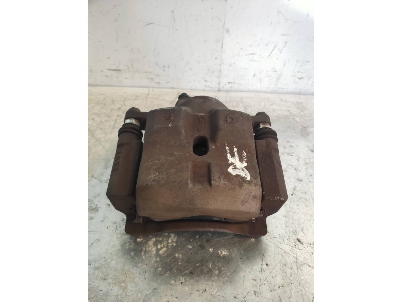 Recambio de pinza freno delantera derecha para toyota prius (nhw30) plug-in hybrid advance referencia OEM IAM   