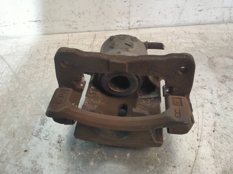 Recambio de pinza freno delantera derecha para toyota prius (nhw30) plug-in hybrid advance referencia OEM IAM   