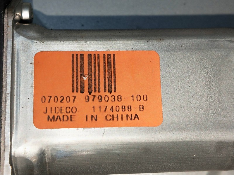 Recambio de elevalunas trasero izquierdo para volvo c30 referencia OEM IAM 979038100 1174088B 3P