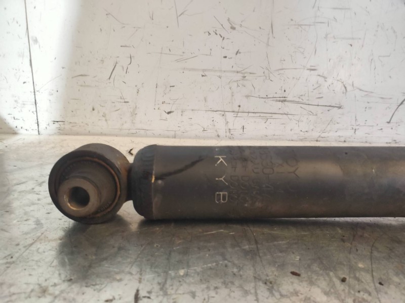 Recambio de amortiguador trasero derecho para toyota prius (nhw30) plug-in hybrid advance referencia OEM IAM 814902004742 314890